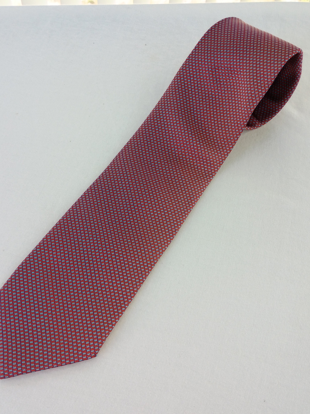 Robert Talbott Tie XL Silk Woven Micro Pattern Made In USA 3.5" x 65" Red Blue